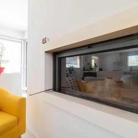 Διαμέρισμα La Maison Du Rastel Νιμ